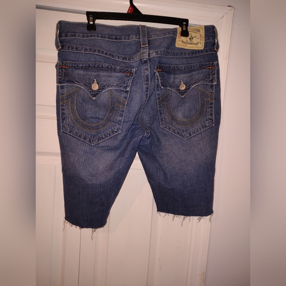 True Religion Distressed Blue Jean Shorts - Picture 9 of 13